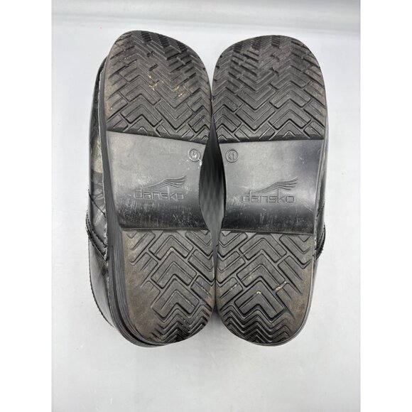 Dansko Clogs 41 Black Floral Embossed Leather Professional Clogs - Picture 7 of 8